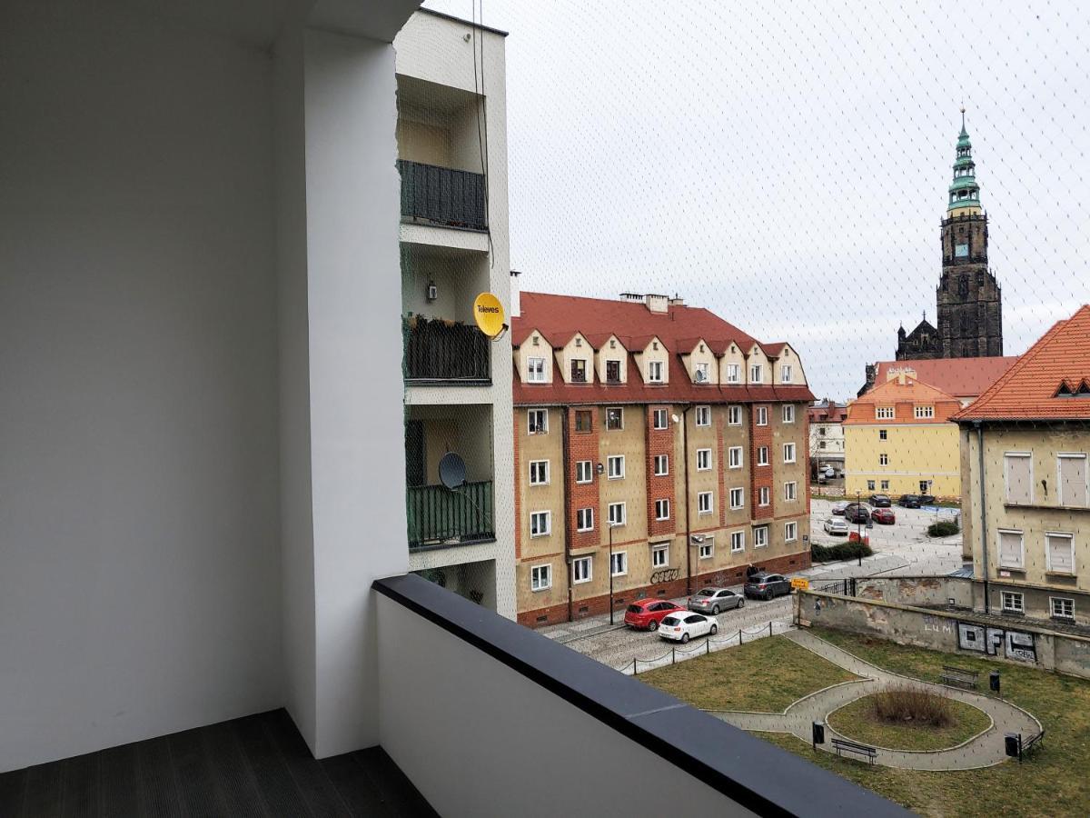 Centrum Apartament Stylowy Świdnica Εξωτερικό φωτογραφία