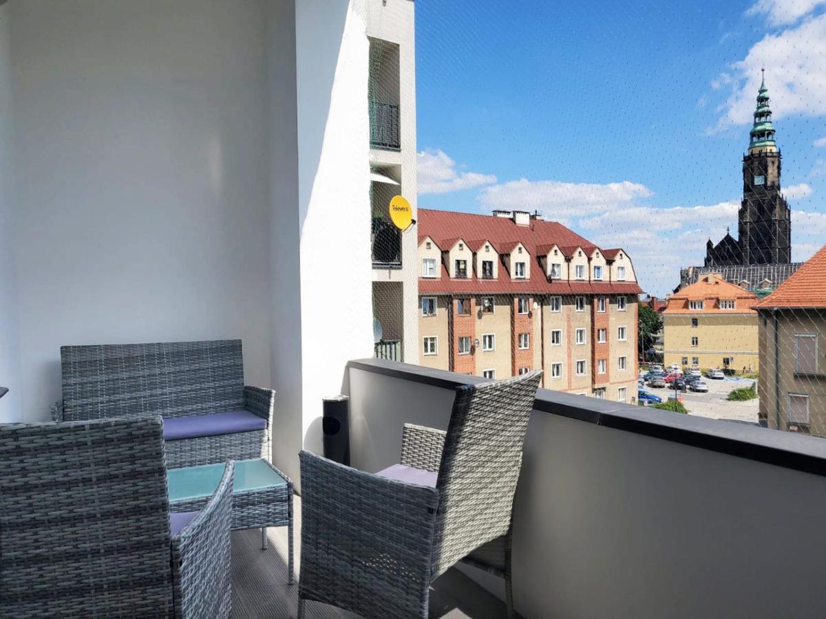 Centrum Apartament Stylowy Świdnica Εξωτερικό φωτογραφία